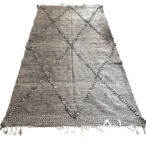 Moroccan carpet | 3.20 x 1.80 meters